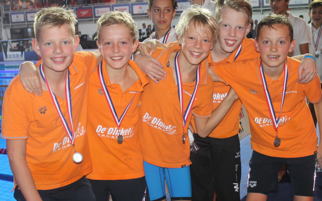 Dinkelminioren tweede tijdens de Nederlandse Estafette Kampioenschappen