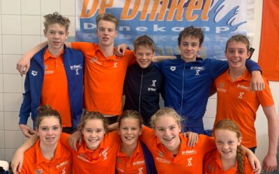 Meisjesteam De Dinkel 5e op NK Estafette zwemmen